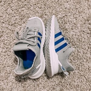 10c Adidas